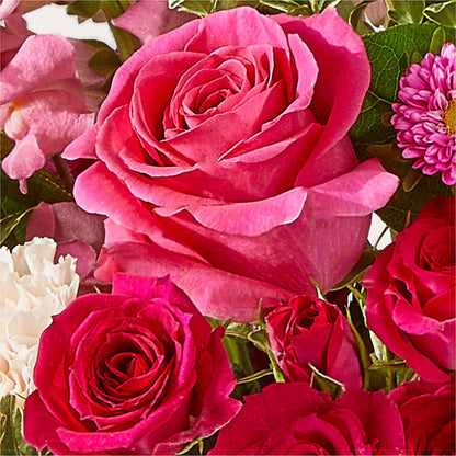 Too Cute Bouquet –  Holtschlag Florist, Quincy IL