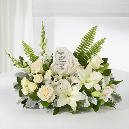 Holding You Close Arrangement –  Holtschlag Florist, Quincy IL