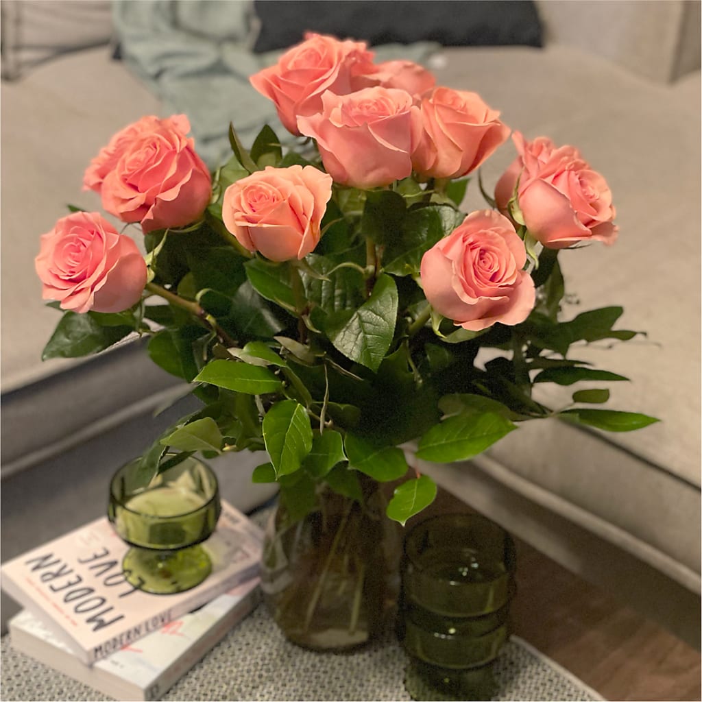 Long Stem Pink Rose Bouquet –  Holtschlag Florist, Quincy IL