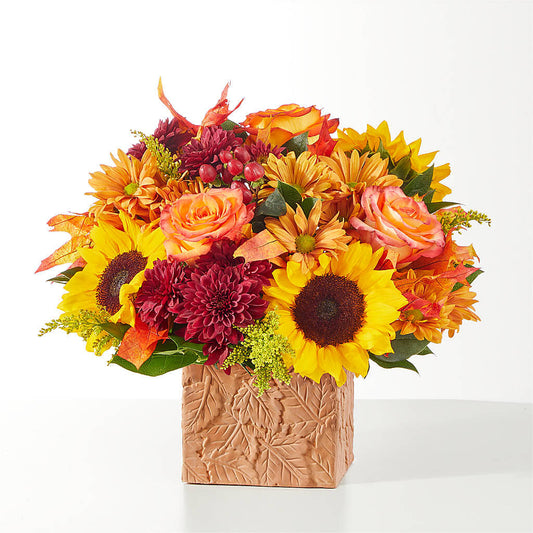 The Outdoors Bouquet –  Holtschlag Florist, Quincy IL