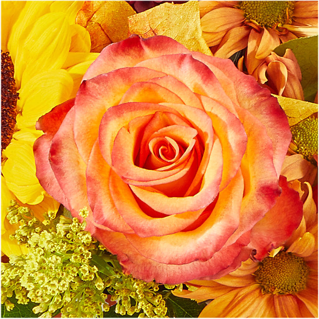 The Outdoors Bouquet –  Holtschlag Florist, Quincy IL