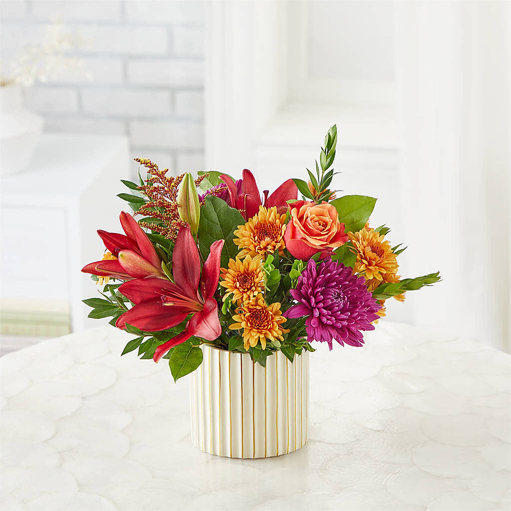 Burgundy Landscape Bouquet –  Holtschlag Florist, Quincy IL