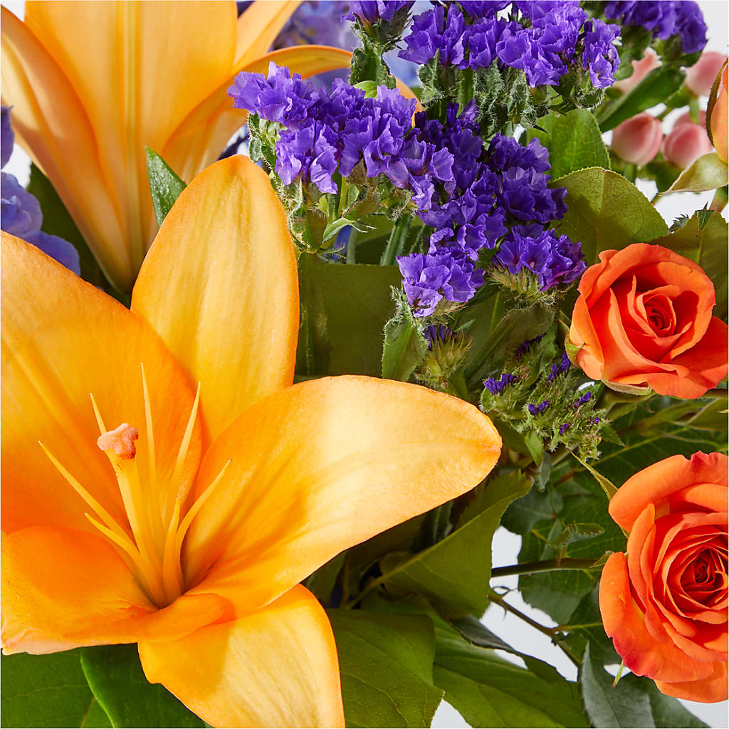 Radiant Citrus Bouquet –  Holtschlag Florist, Quincy IL