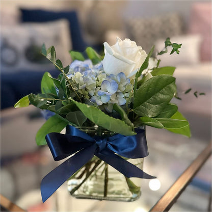 Sky Blue Delight Bouquet –  Holtschlag Florist, Quincy IL