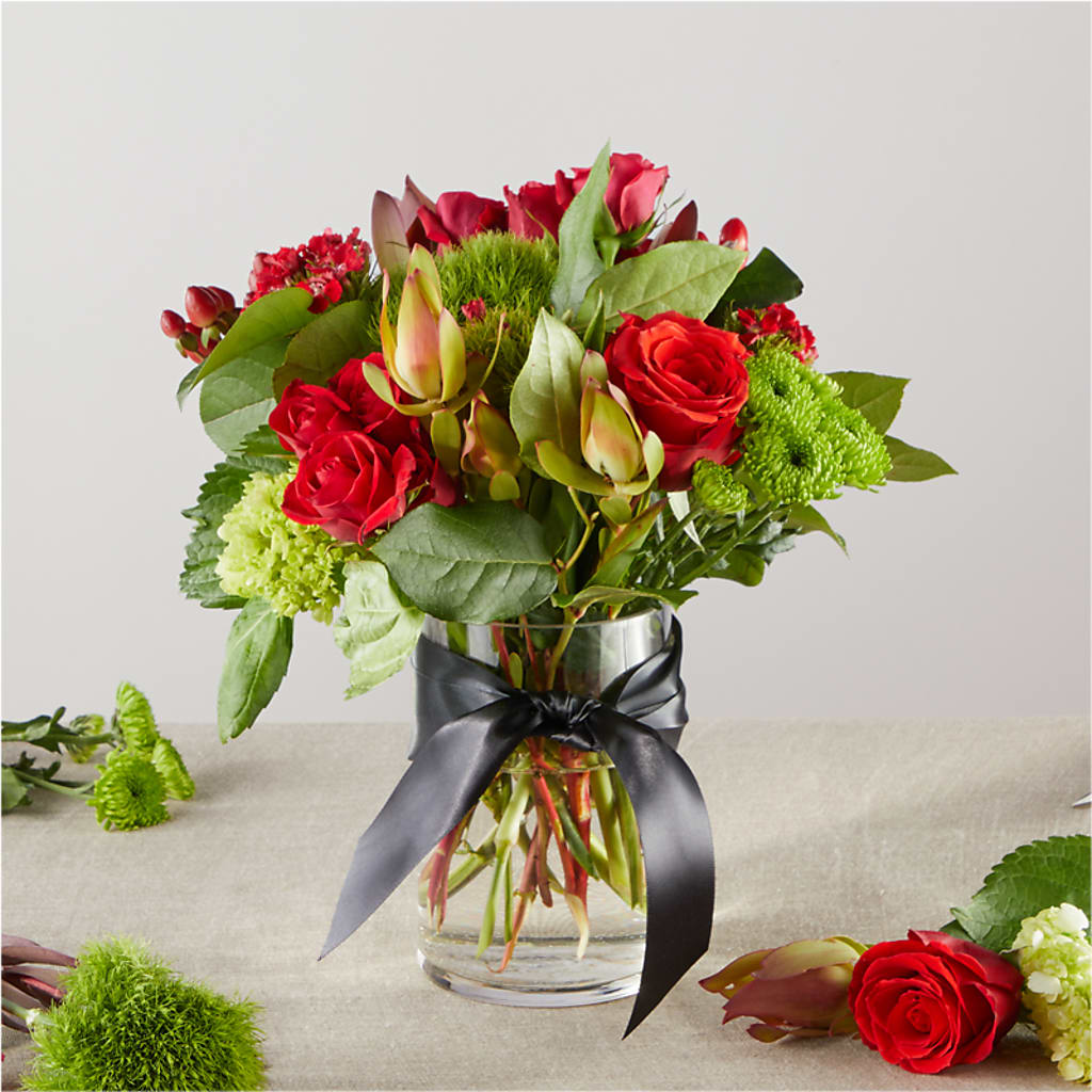 Heritage Kindle – A Florist Original –  Holtschlag Florist, Quincy IL