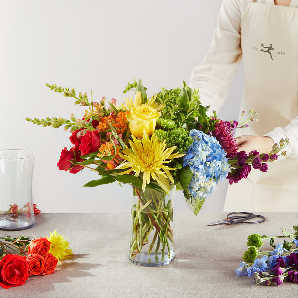 Summer Spectra - A Florist Original –  Holtschlag Florist, Quincy IL
