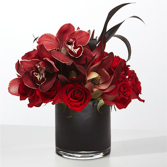 The Eclipse –  Holtschlag Florist, Quincy IL