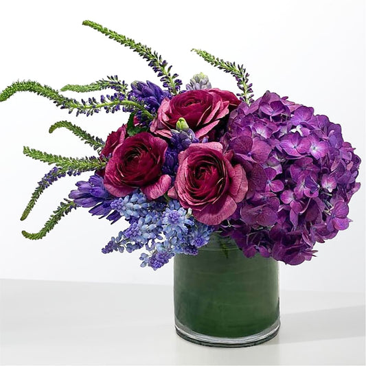 The Magnificent –  Holtschlag Florist, Quincy IL