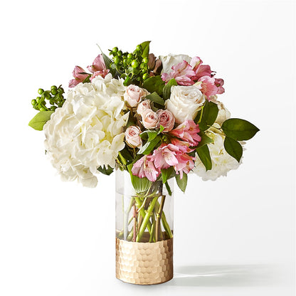 Parisian Stroll Bouquet –  Holtschlag Florist, Quincy IL