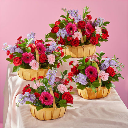 Pink Picnic Basket –  Holtschlag Florist, Quincy IL