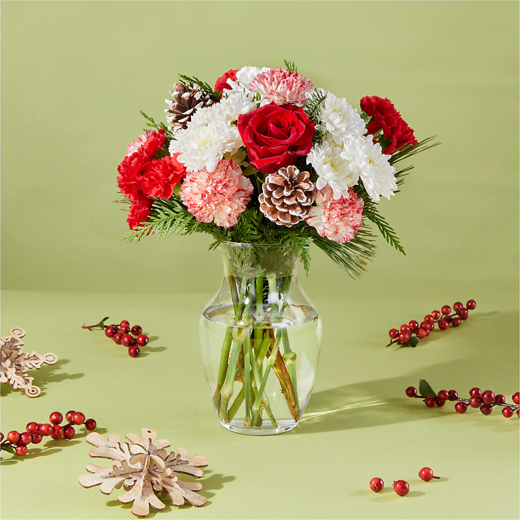 Candy Cane Lane Bouquet –  Holtschlag Florist, Quincy IL