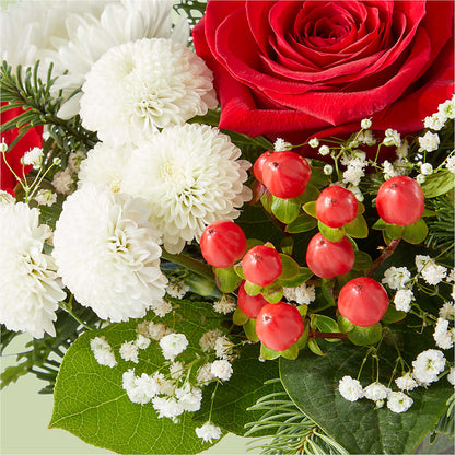 Chance of Flurries Bouquet –  Holtschlag Florist, Quincy IL