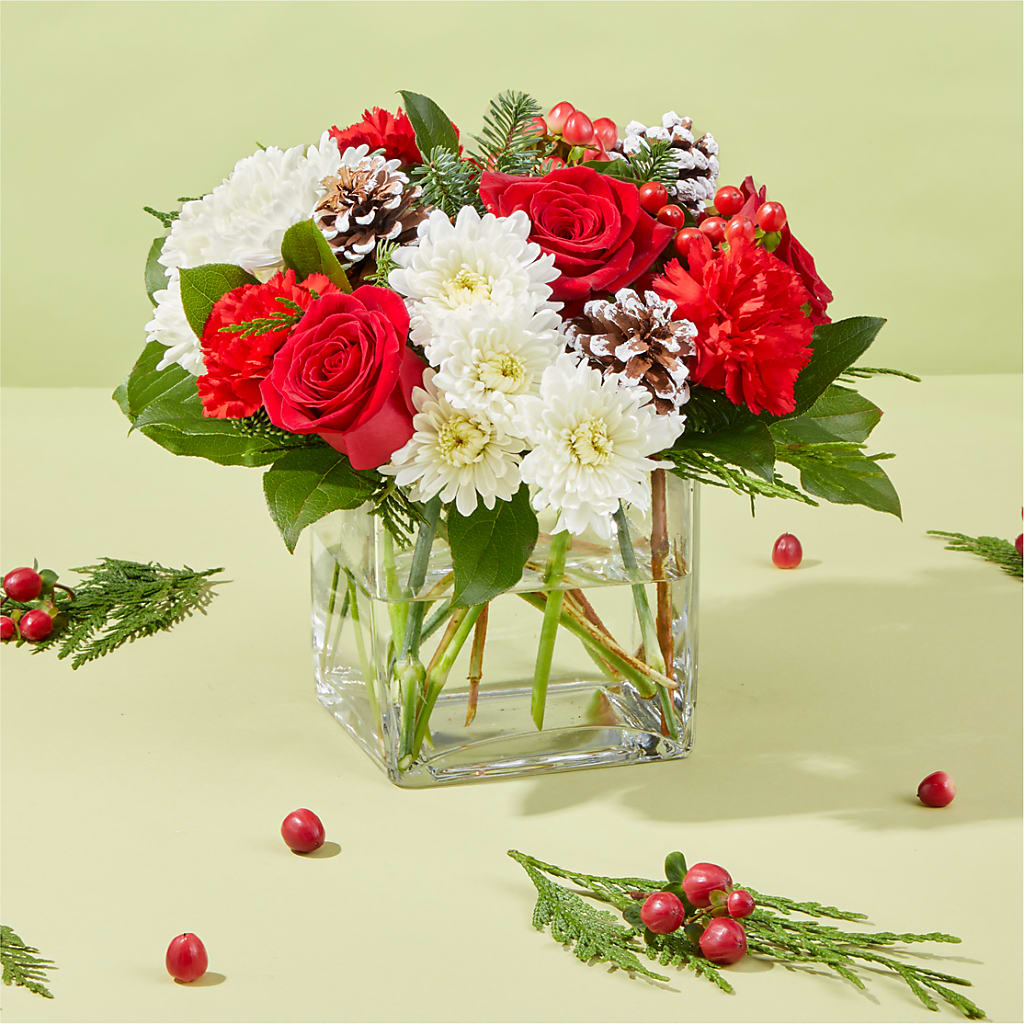 Snow Angel Bouquet –  Holtschlag Florist, Quincy IL