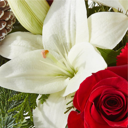 Oh So Jolly Bouquet –  Holtschlag Florist, Quincy IL