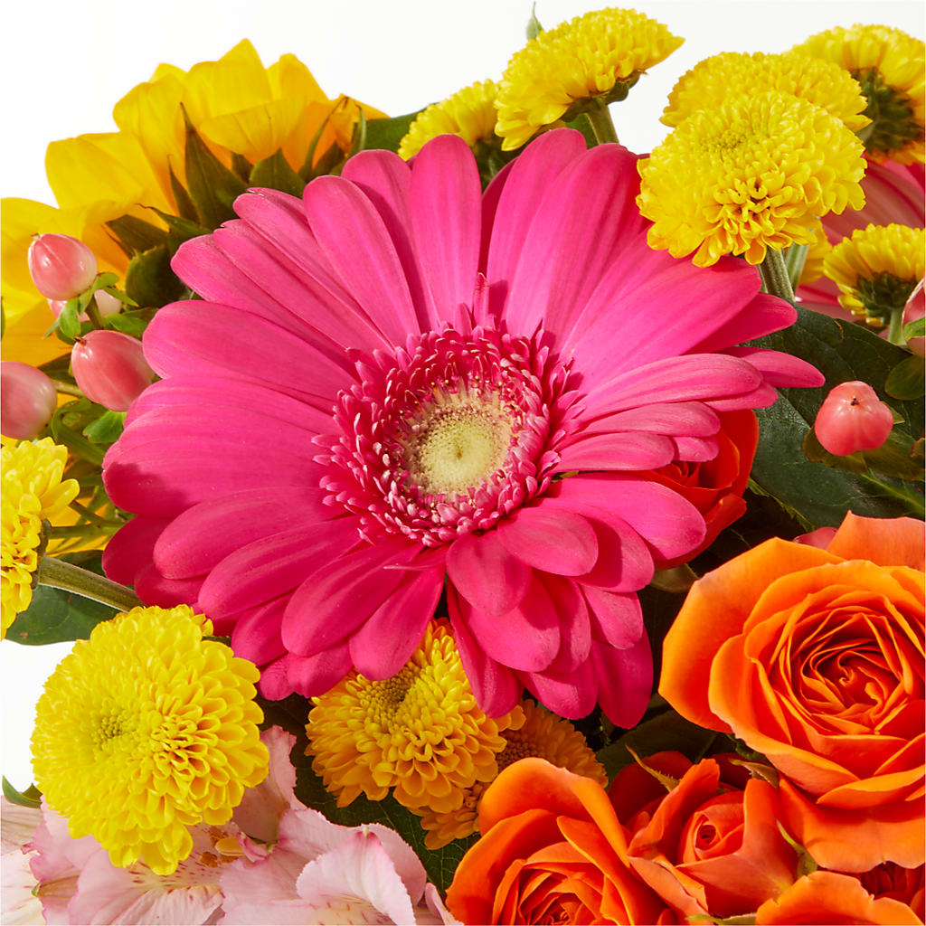 Beach Day Bouquet –  Holtschlag Florist, Quincy IL