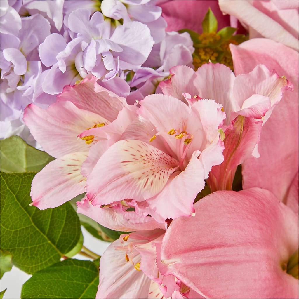 The Crown Jewel Bouquet –  Holtschlag Florist, Quincy IL