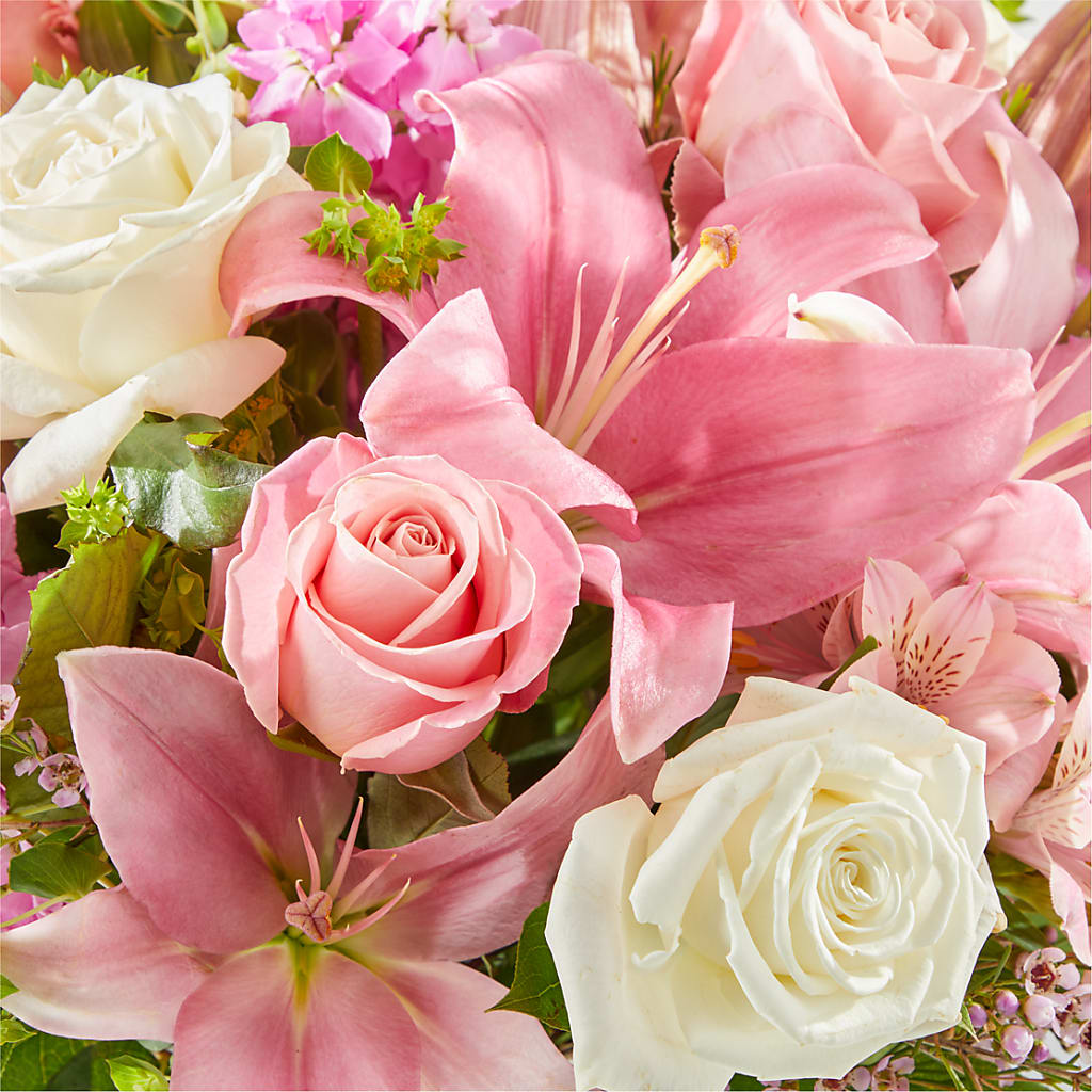 Ethereal Beauty Bouquet –  Holtschlag Florist, Quincy IL