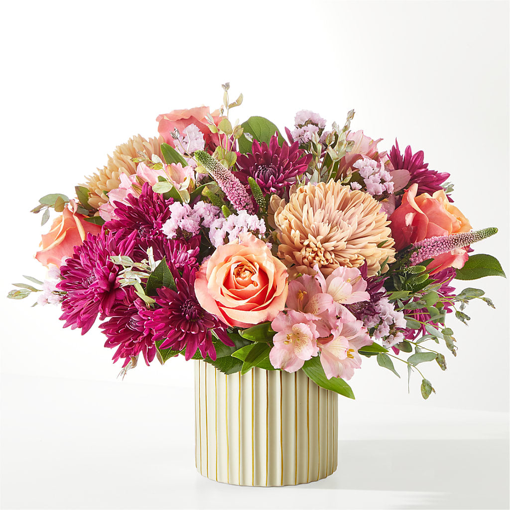 Berry Cobbler Bouquet with Ivory Vase –  Holtschlag Florist, Quincy IL