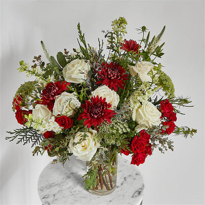 Favorite Traditions Bouquet –  Holtschlag Florist, Quincy IL