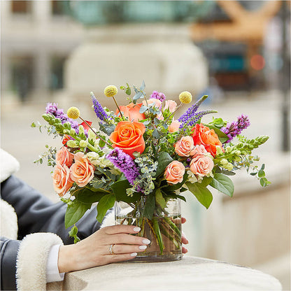 The Standout Bouquet –  Holtschlag Florist, Quincy IL