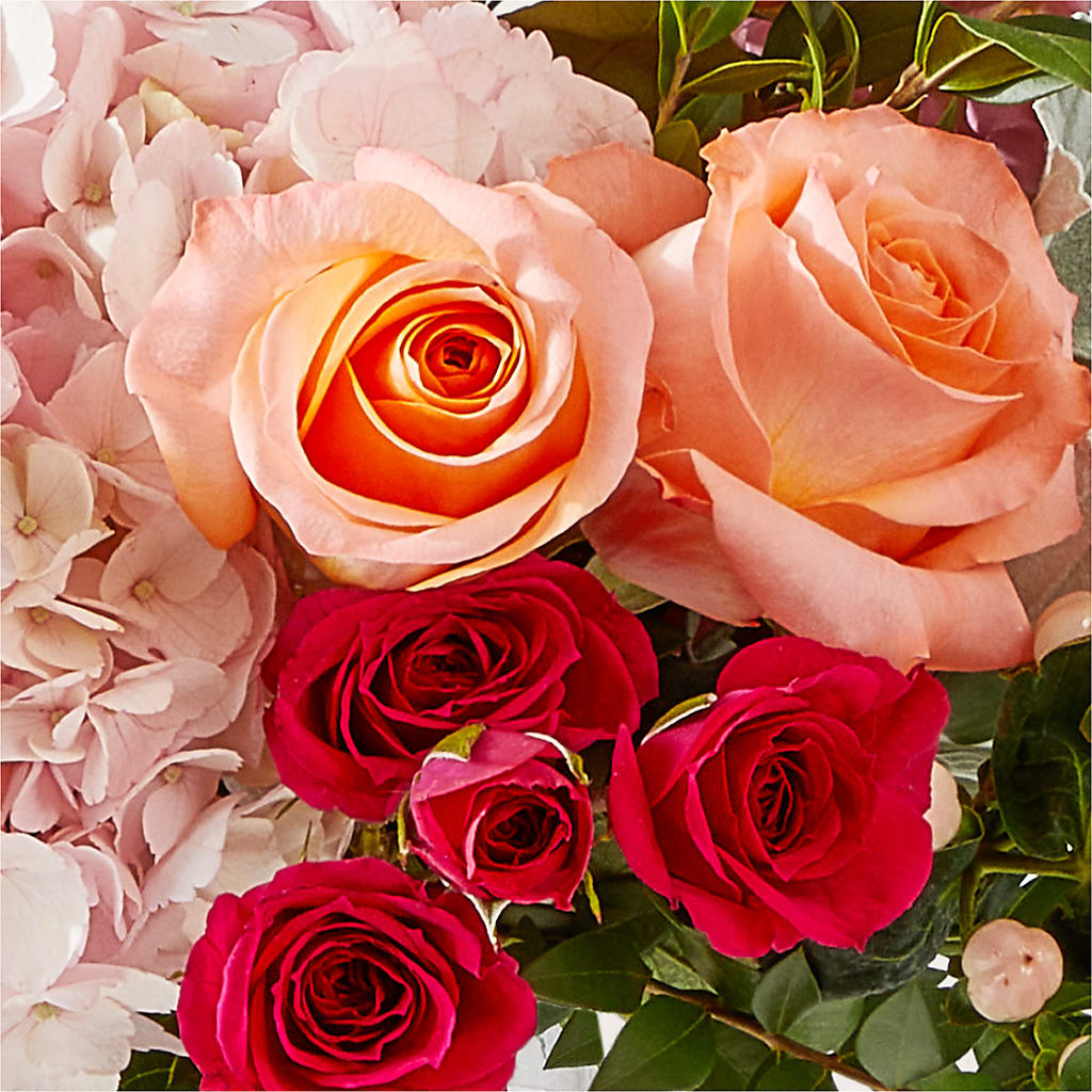 Glitz & Glam Bouquet –  Holtschlag Florist, Quincy IL