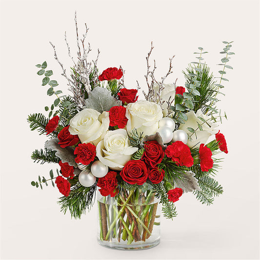 Trimming the Tree Bouquet –  Holtschlag Florist, Quincy IL