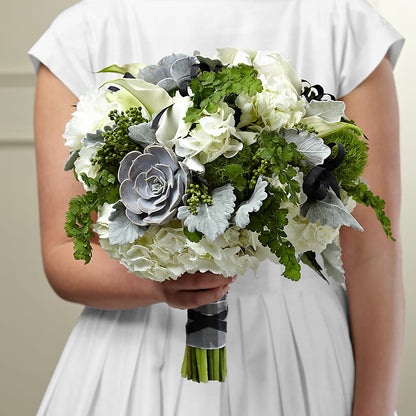 Sweet Innocence Bouquet –  Holtschlag Florist, Quincy IL